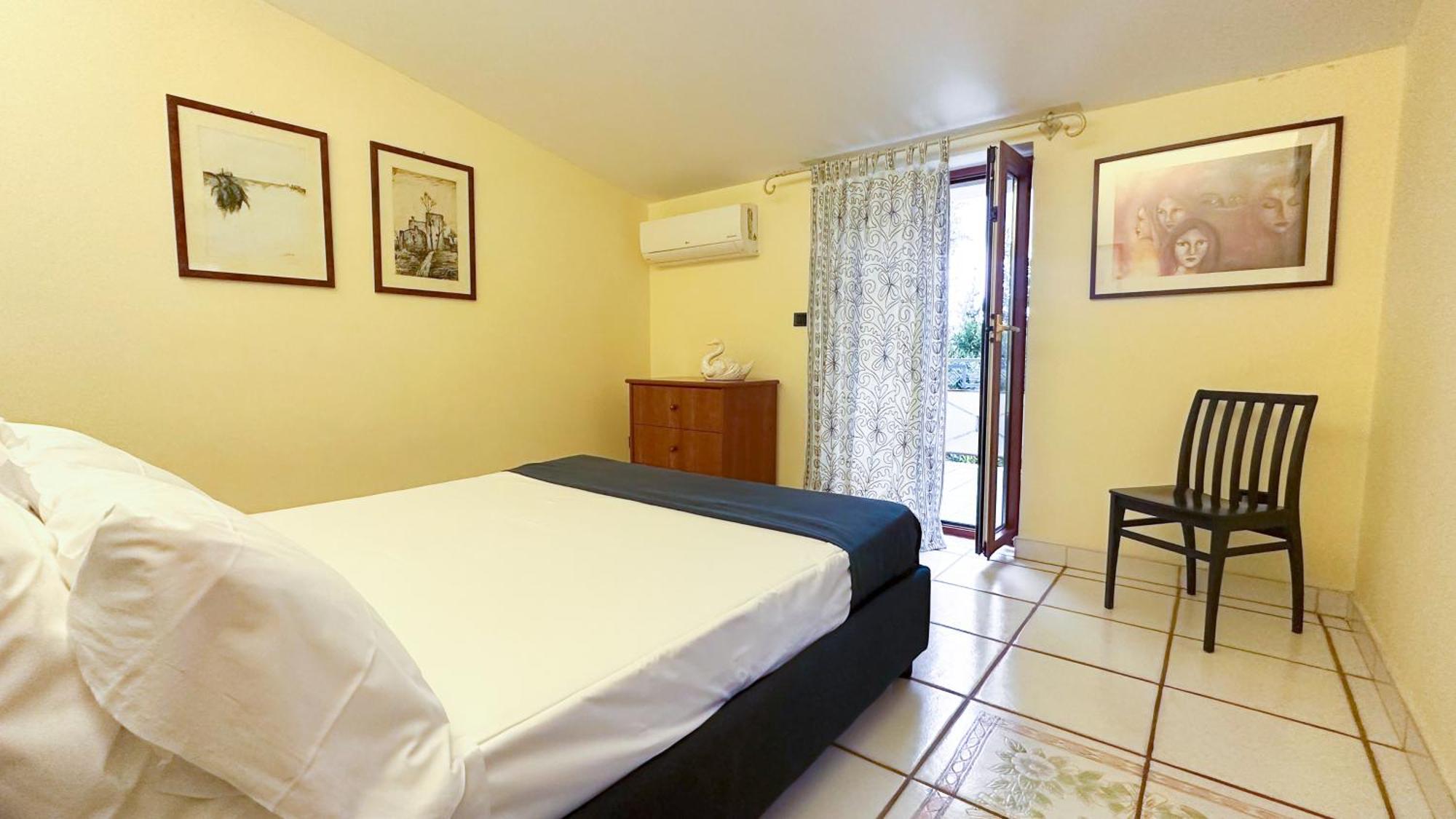 B&B Villa Irma ซอร์เรนโต ภายนอก รูปภาพ