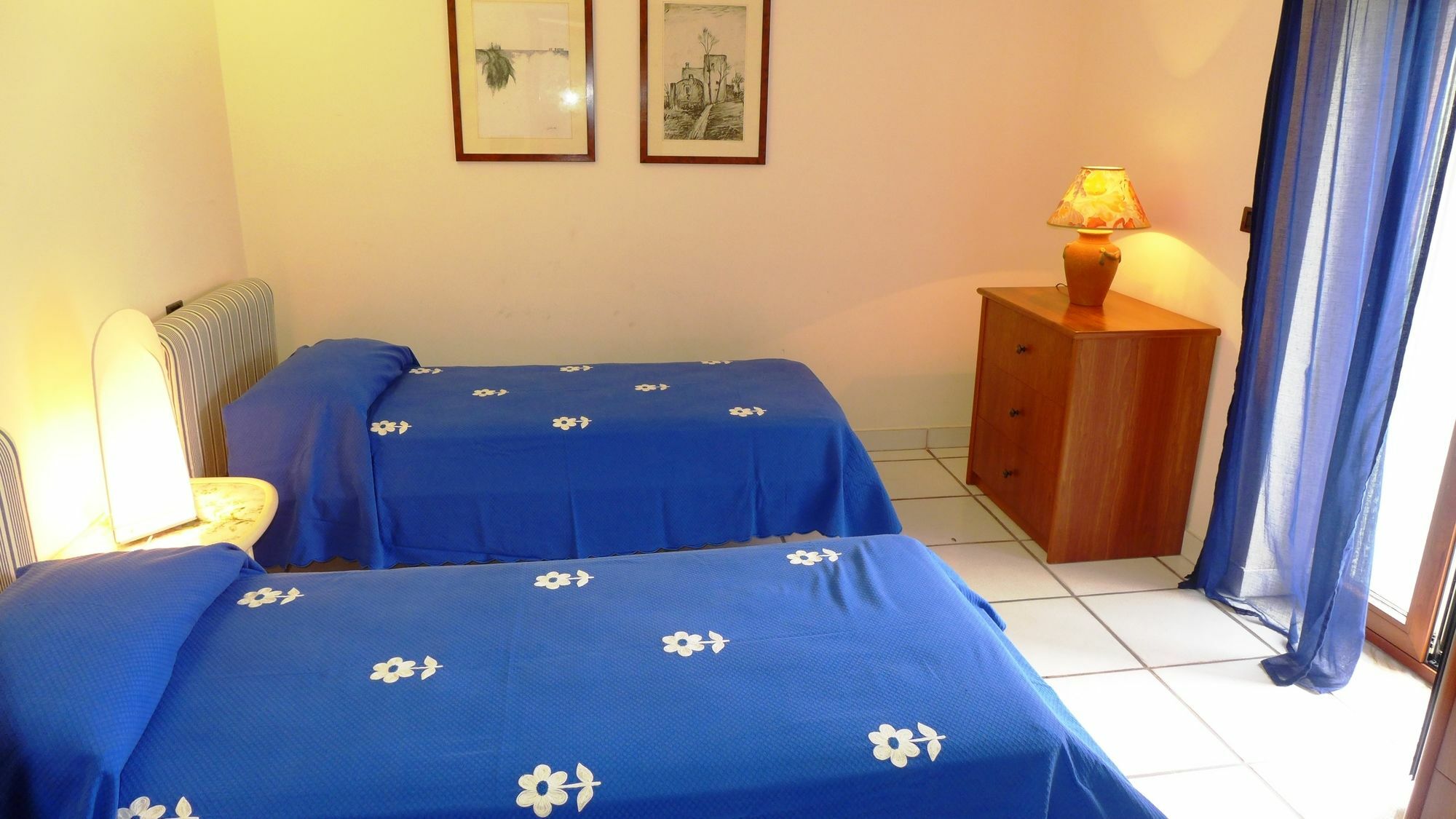 B&B Villa Irma ซอร์เรนโต ภายนอก รูปภาพ
